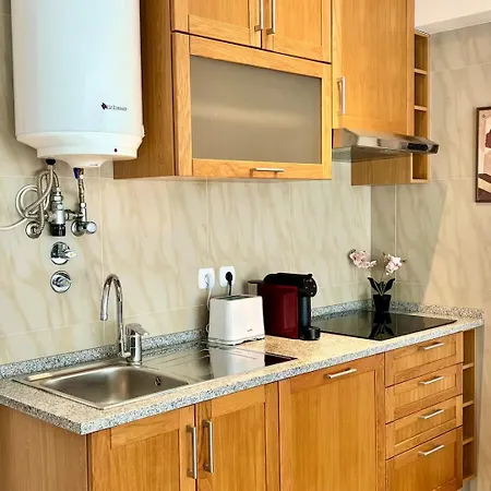 Sanctuary Comfort - Free Parking & Ac Apartman Fátima