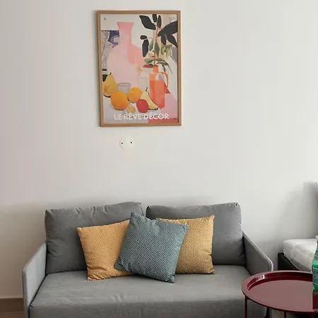 Sanctuary Comfort - Free Parking & Ac Apartman