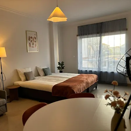 Sanctuary Comfort - Free Parking & Ac Apartman Fátima
